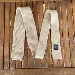 Vintage Square Knit Tie
